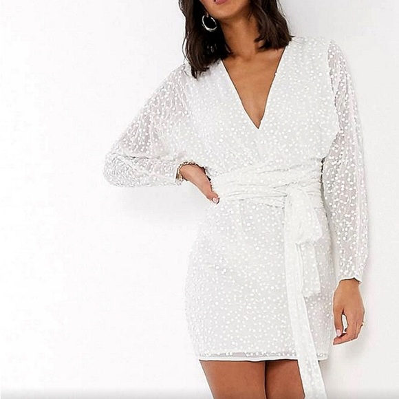 ASOS Dresses & Skirts - NWT White Asos dress with sequins/embellishments size US 10